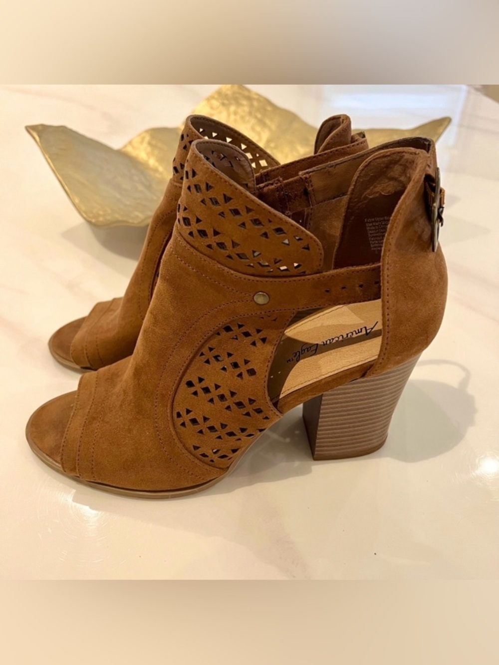 Faux suede beautiful 8.5 bootie open toe sandal